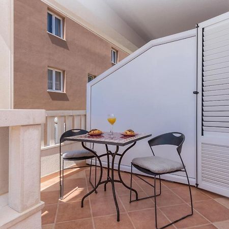 Skiljini Dvori - Studio-Apartman 1 Makarska Zewnętrze zdjęcie