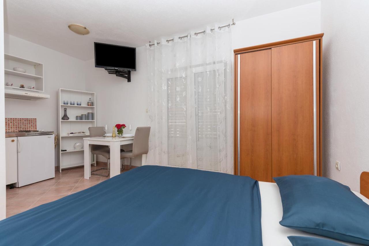 Skiljini Dvori - Studio-Apartman 1 Makarska Zewnętrze zdjęcie